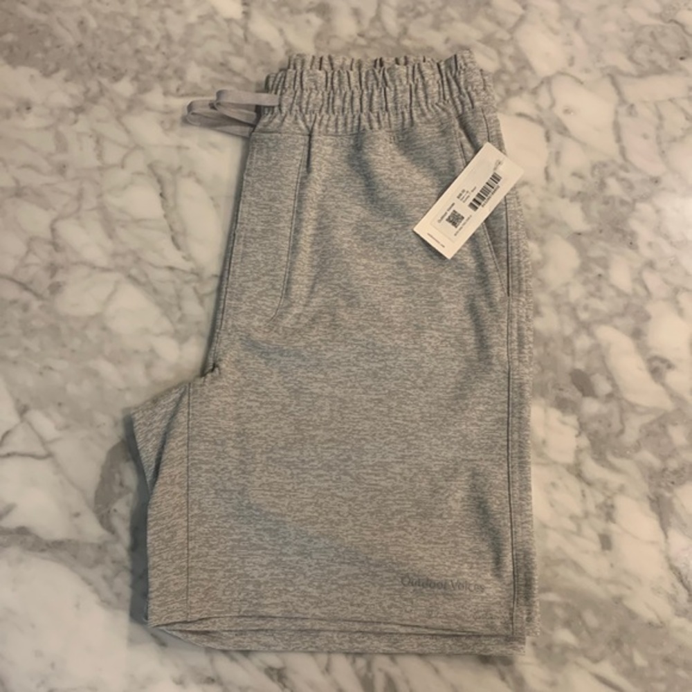 Outdoor voices Sunday Sweatshort 7” gray size XS NWT